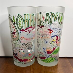 Catstudio Portland Illustrated Souvenir Frosted Pint Glass